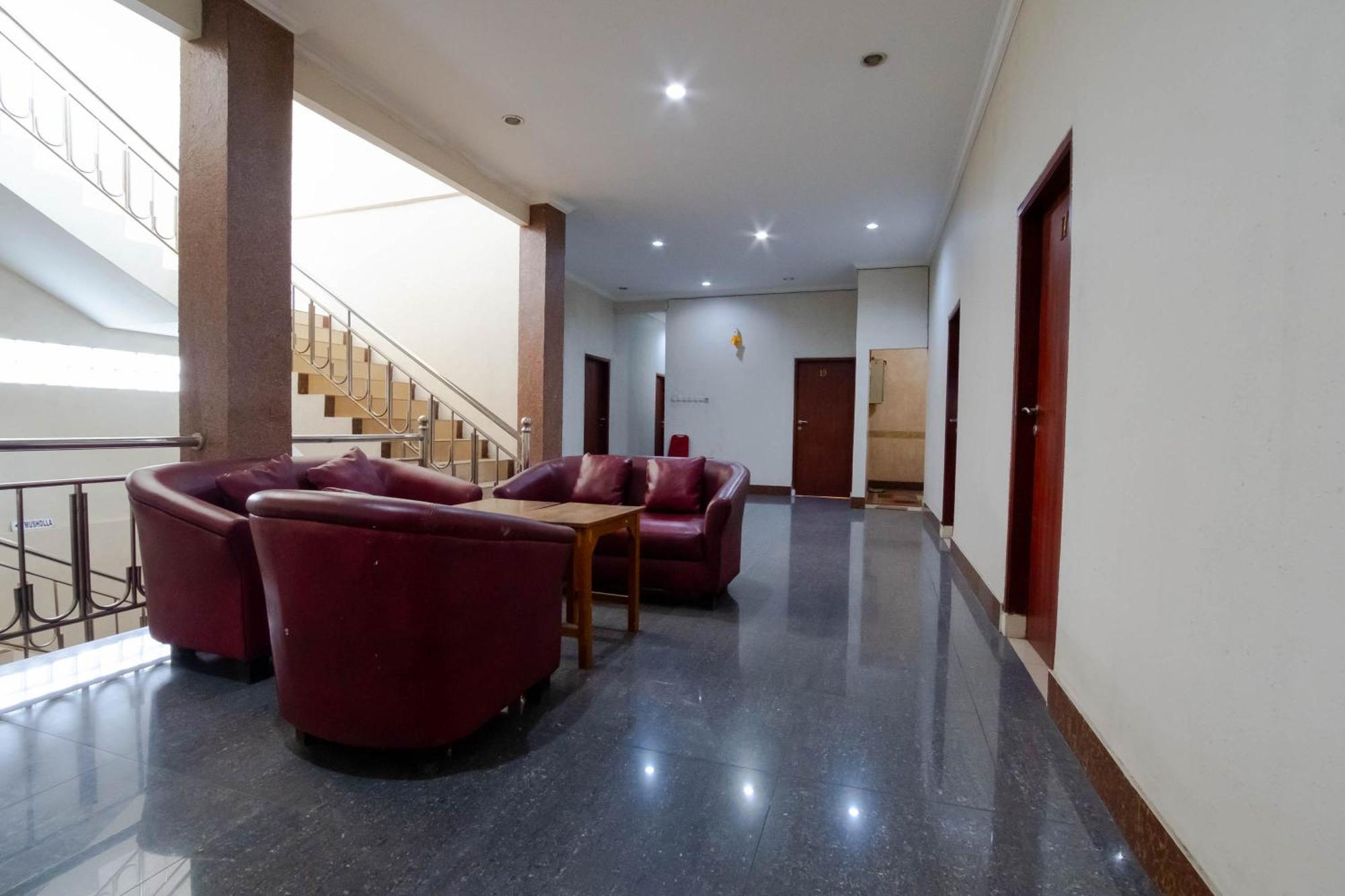 Nusa Indah Syariah Hotel Bandara By Abdihome Τάνγκερανγκ Εξωτερικό φωτογραφία