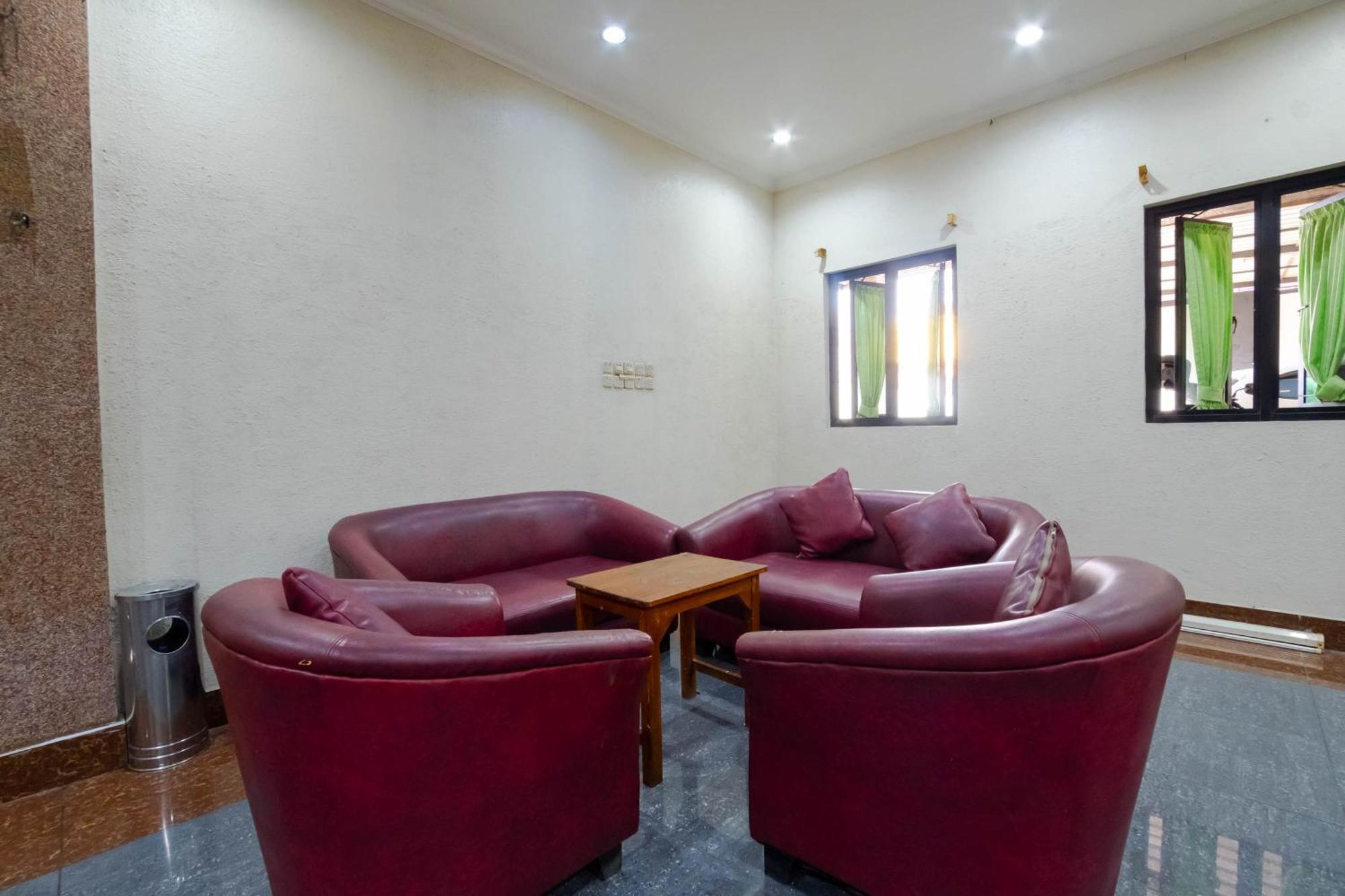 Nusa Indah Syariah Hotel Bandara By Abdihome Τάνγκερανγκ Εξωτερικό φωτογραφία