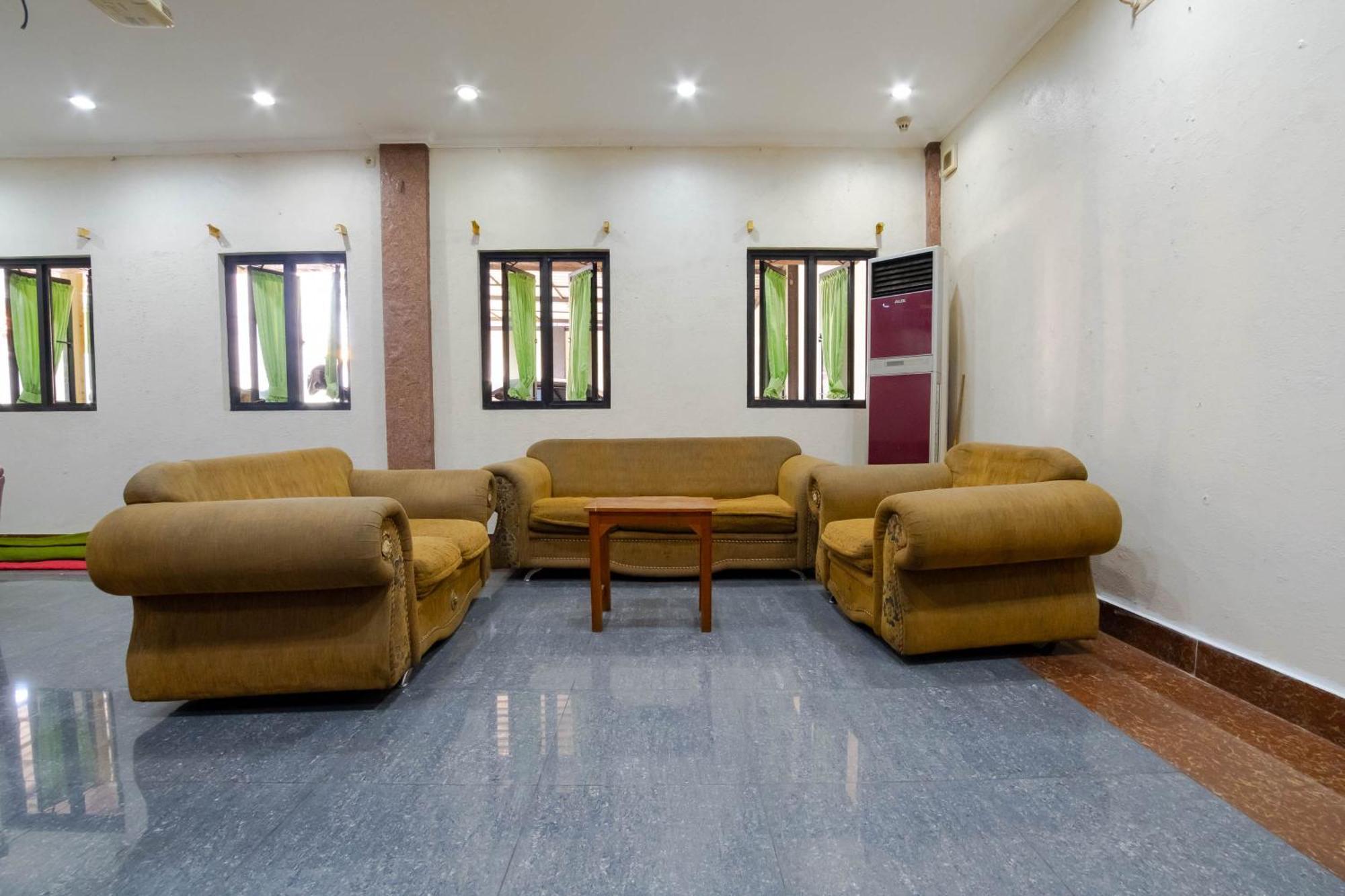 Nusa Indah Syariah Hotel Bandara By Abdihome Τάνγκερανγκ Εξωτερικό φωτογραφία
